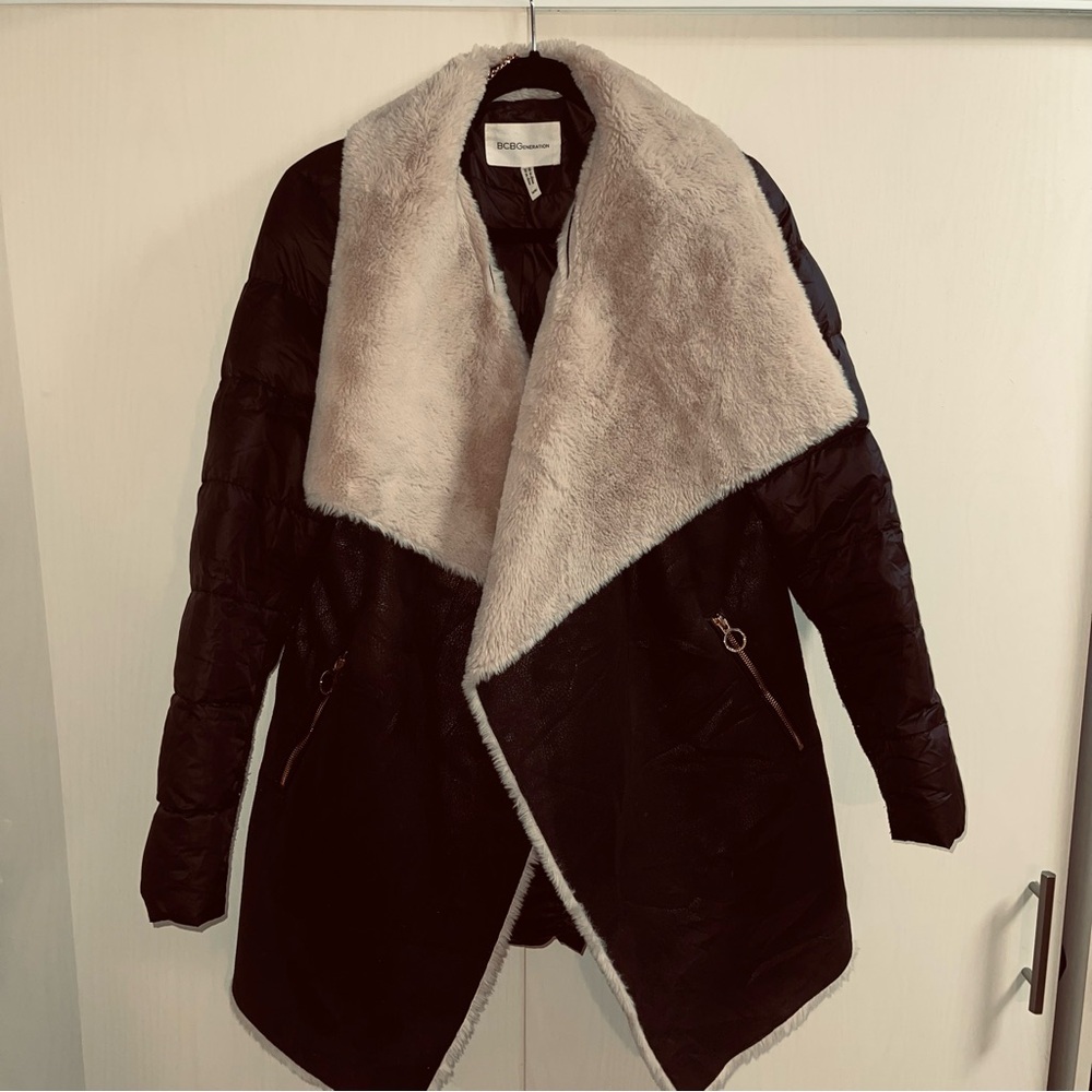 BCBG GENERATION open front coat.